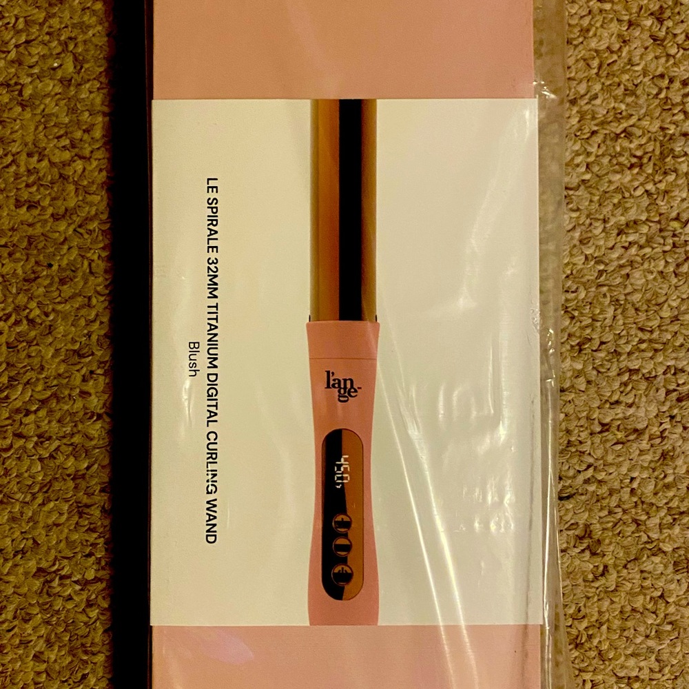 L’Ange 32mm Blush Titanium Curling wand